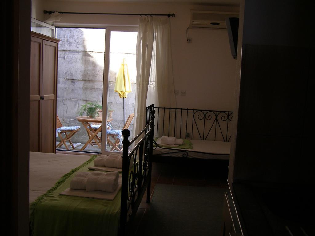Palastura Apartments Ulcinj Room photo