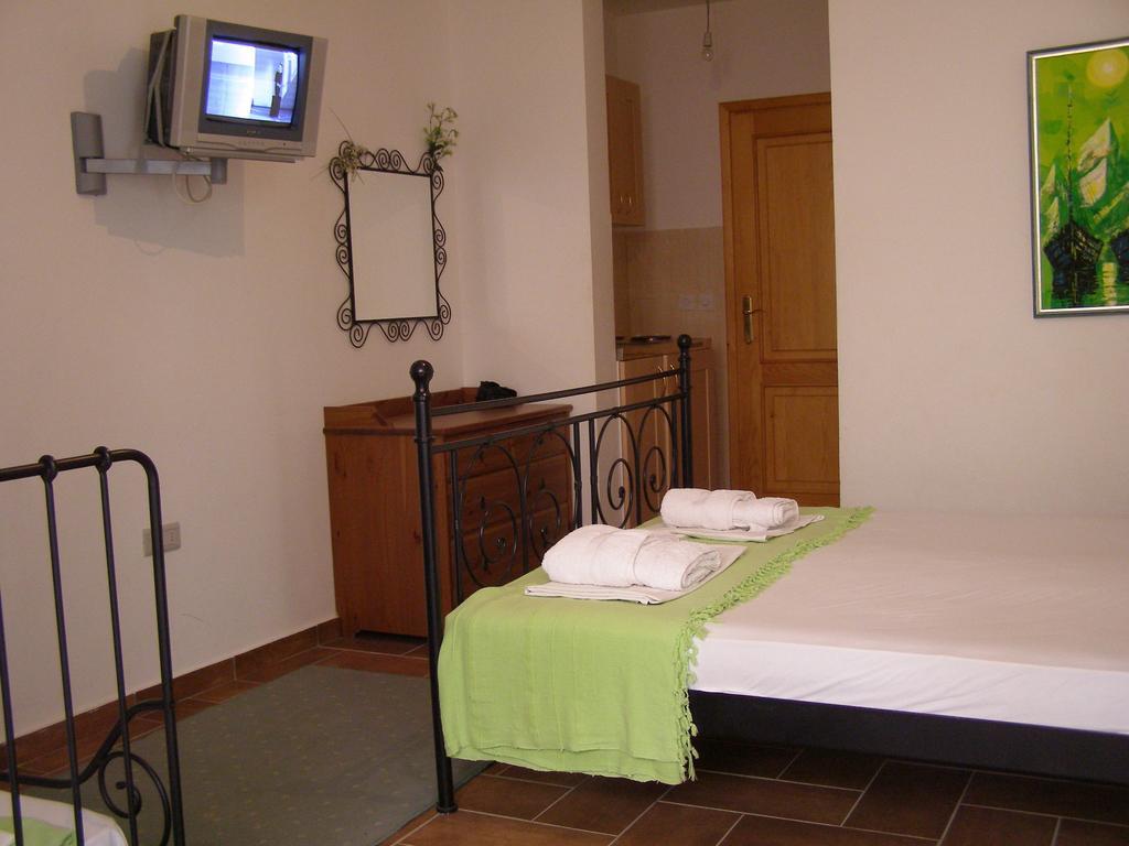 Palastura Apartments Ulcinj Room photo